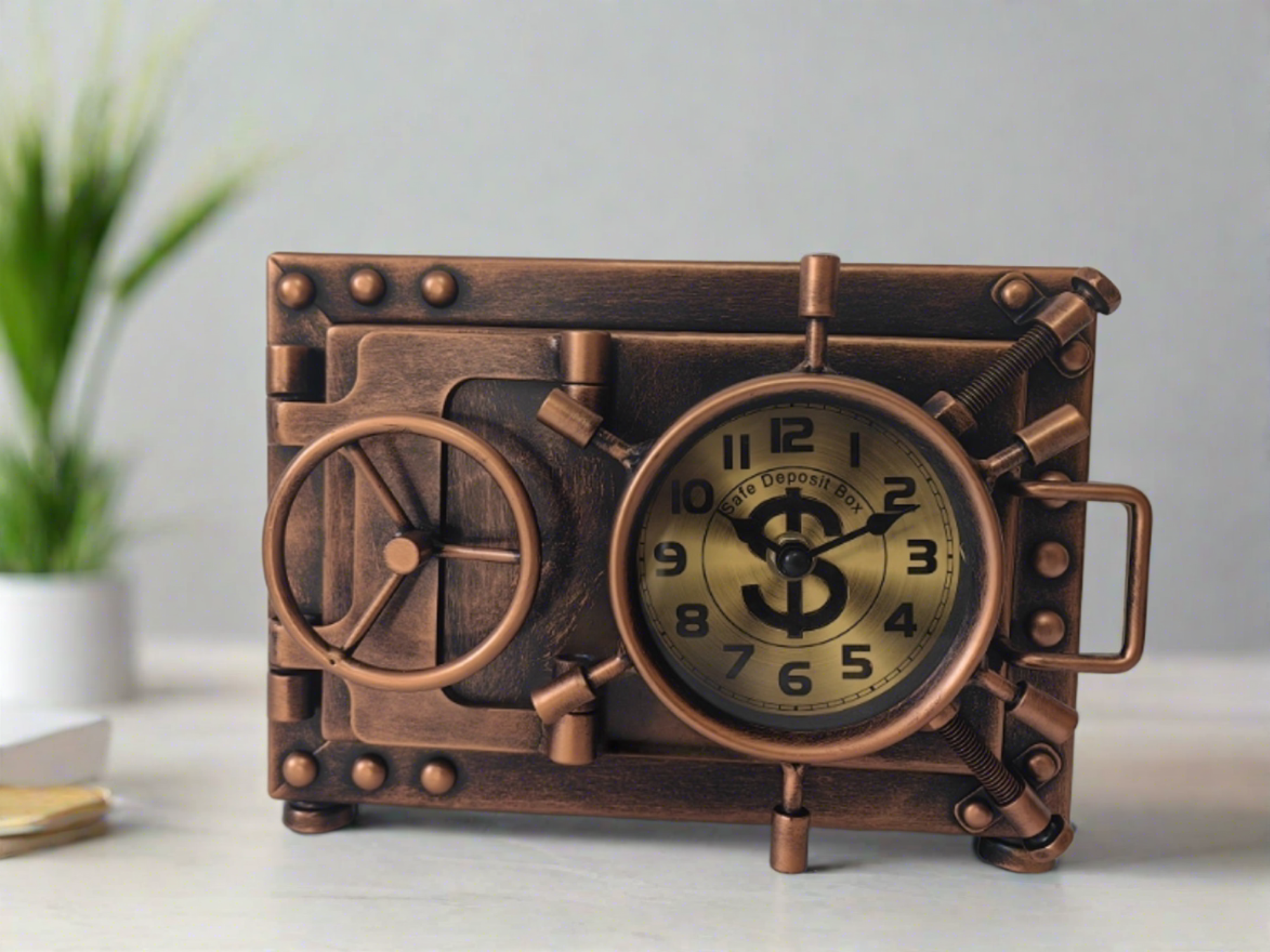 Table clock with Piggy Bank