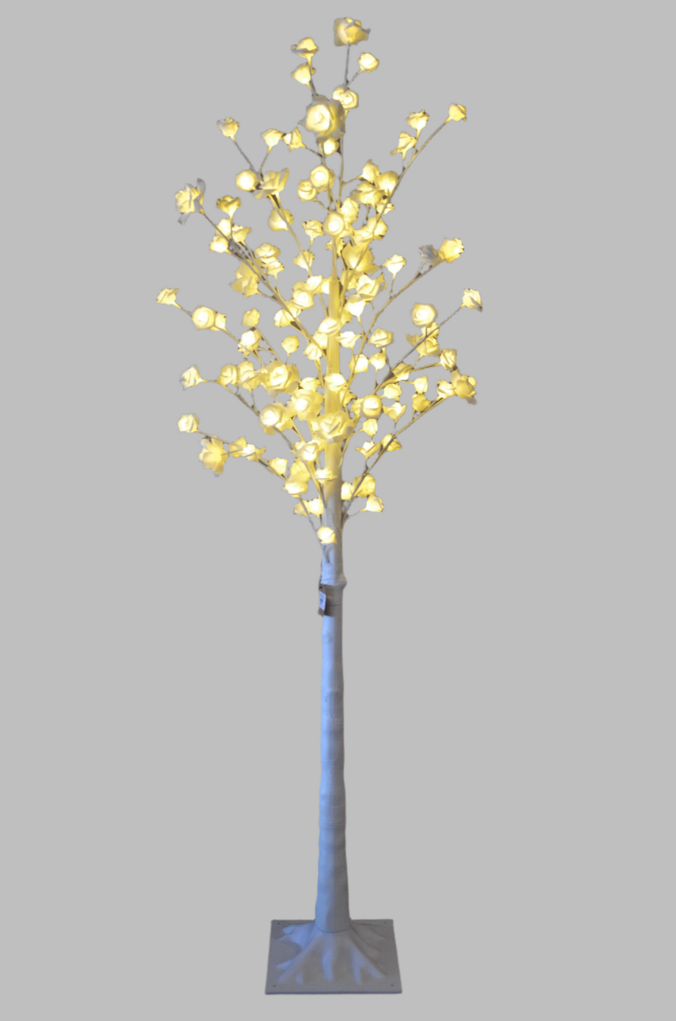 Pre-Lit  White Rose Lighted Tree